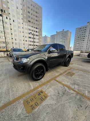 MITSUBISHI L200 3.5 SPORT HPE 4X4 V6 24V FLEX 4P AUTOMÁTICO MITSUBISHI L200 3.5 SPORT HPE 4X4 V6 24V FLEX 4P AUTOMÁTICO